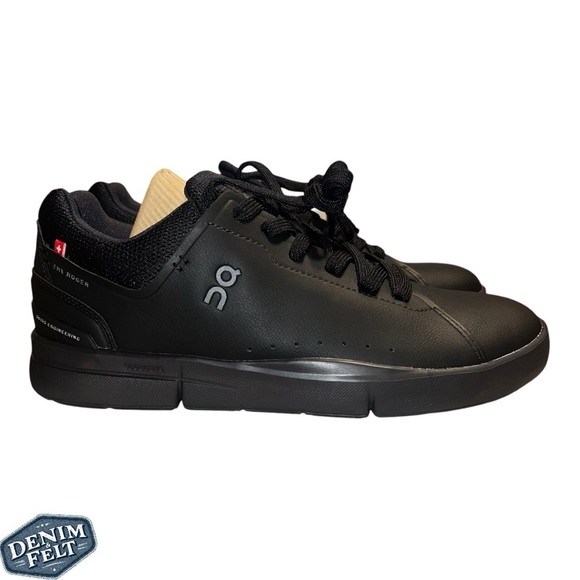 On Running Cloud Womens All Black THE ROGER Advantage Sneakers/Shoes | NEW/NIB🖤 - Picture 10 of 16